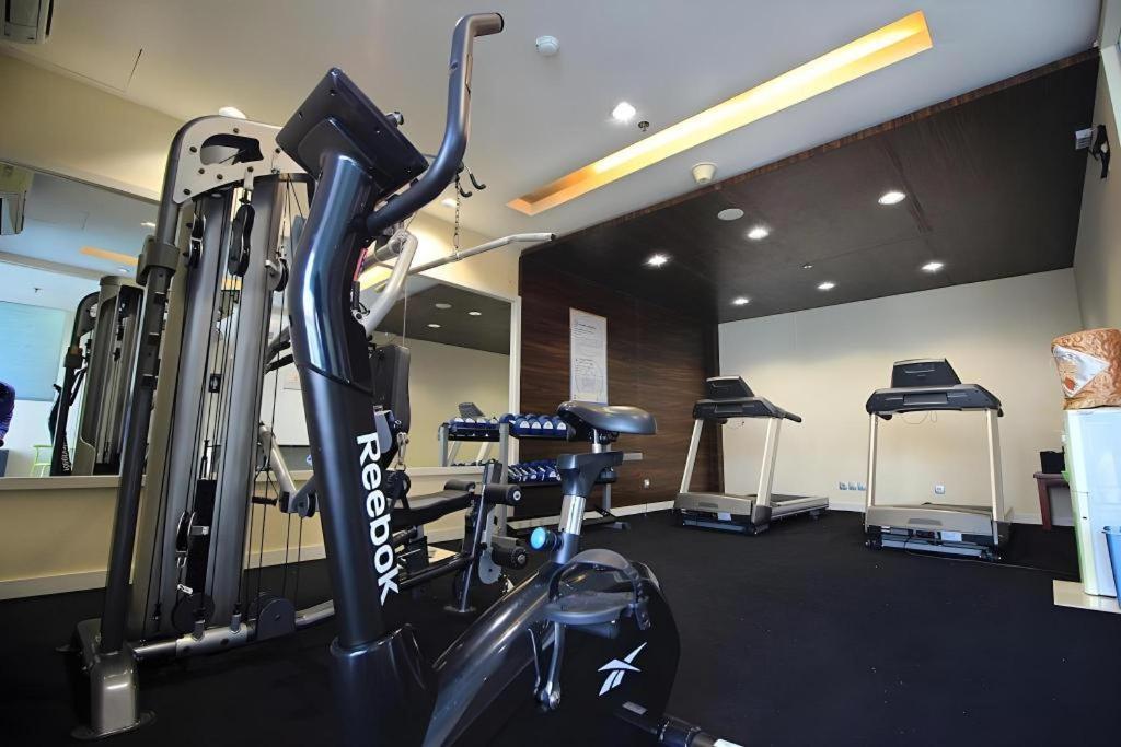 Grand Qin Hotel Banjarbaru Ngoại thất bức ảnh