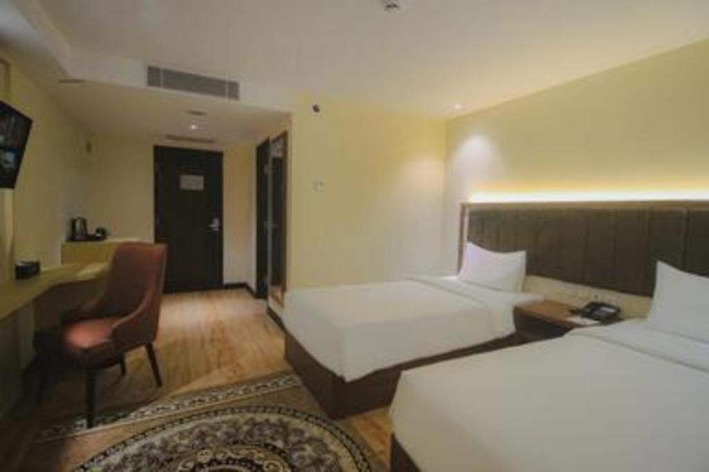 Grand Qin Hotel Banjarbaru Ngoại thất bức ảnh